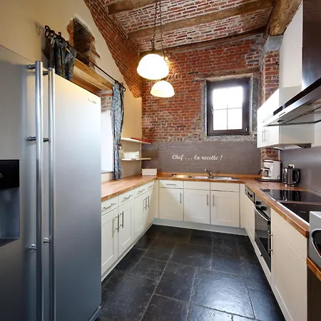 Des Pres - L'ecurie & Le Fournil Holiday home *